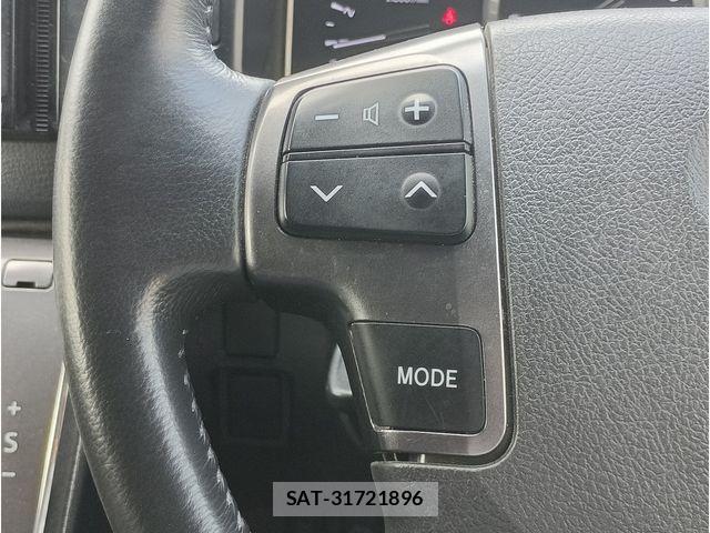 Toyota HIACE VAN 2022-04 8372299-19