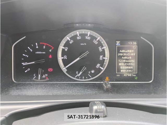 Toyota HIACE VAN 2022-04 8372299-23