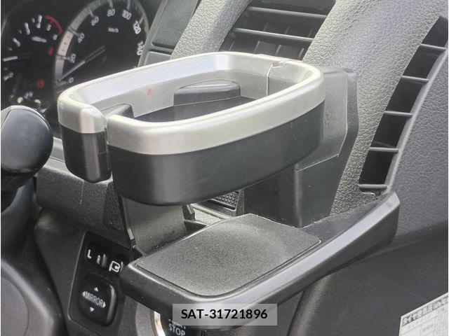 Toyota HIACE VAN 2022-04 8372299-25