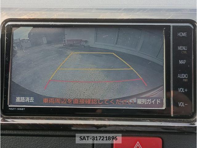 Toyota HIACE VAN 2022-04 8372299-5
