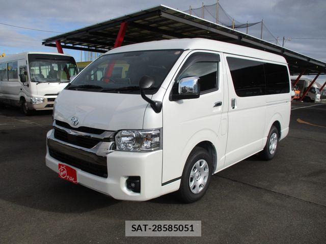 Toyota HIACE VAN 2025-07 8415504-0
