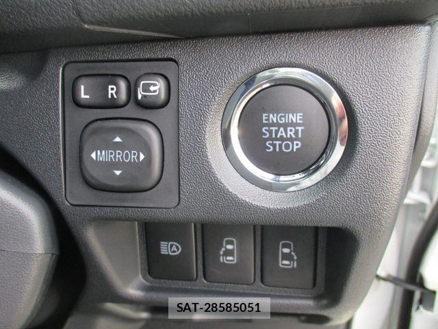 Toyota HIACE VAN 2025-07 8415504-12