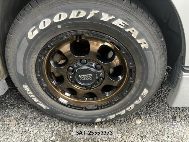 Toyota HIACE VAN 2015-12 8415531-6
