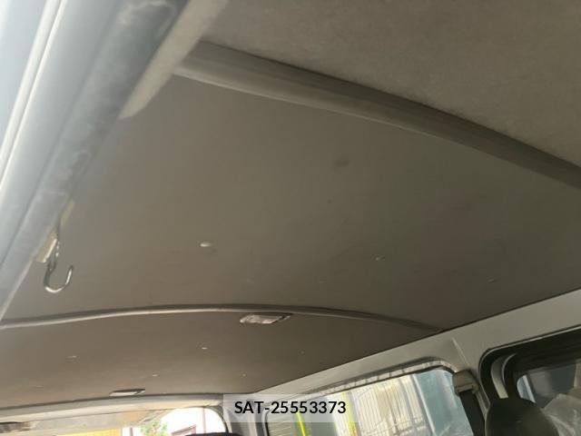 Toyota HIACE VAN 2015-12 8415531-7