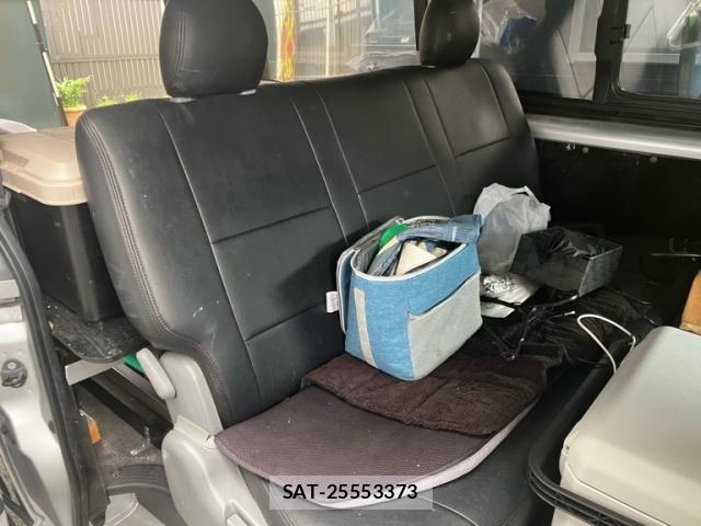 Toyota HIACE VAN 2015-12 8415531-8