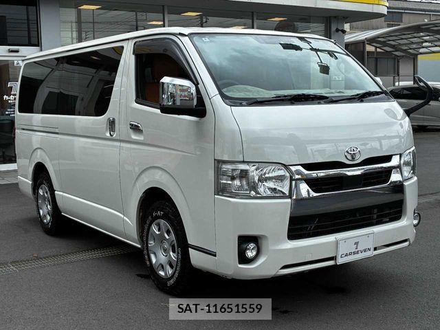 Toyota HIACE VAN 2021-04 8438994-28
