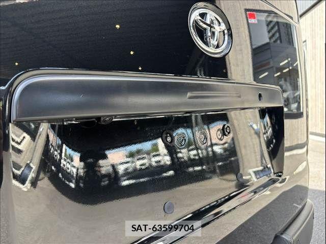 Toyota HIACE VAN 2024-03 8438692-27