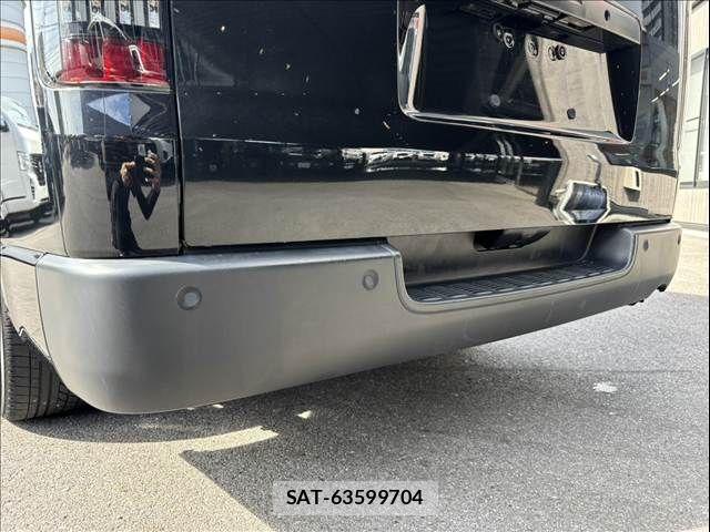 Toyota HIACE VAN 2024-03 8438692-29