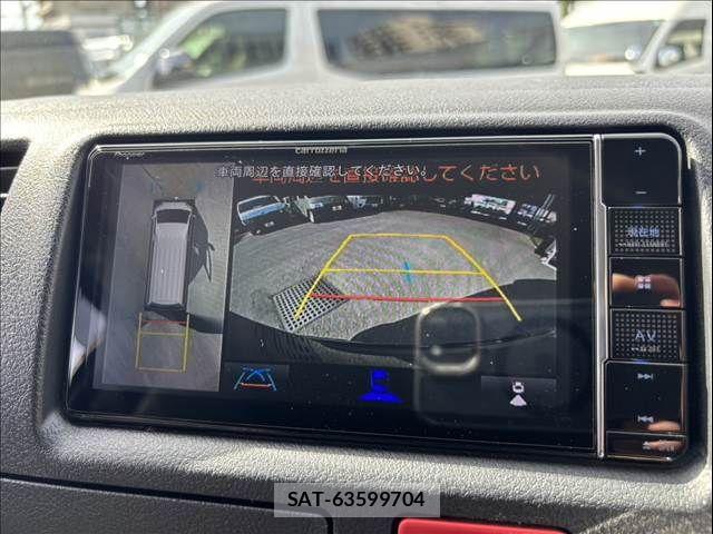 Toyota HIACE VAN 2024-03 8438692-7