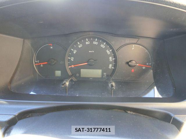 Toyota HIACE VAN 2017-01 8438995-10