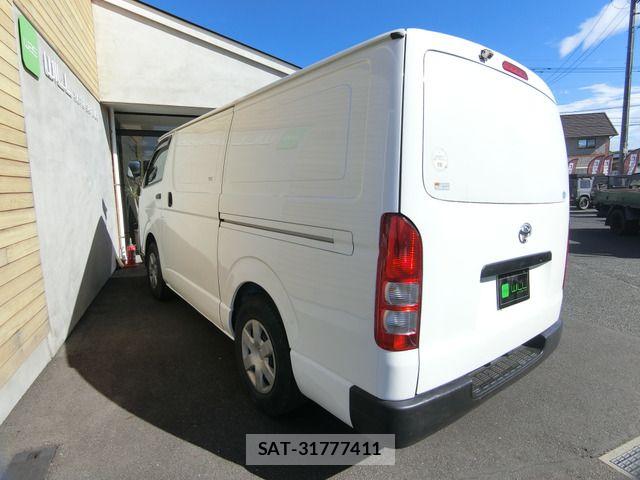 Toyota HIACE VAN 2017-01 8438995-6