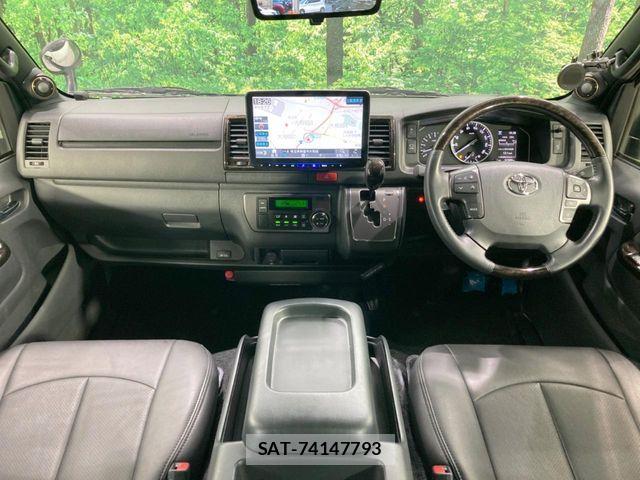 Toyota HIACE VAN 2025-06 8438990-1
