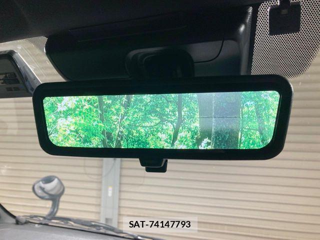 Toyota HIACE VAN 2025-06 8438990-5