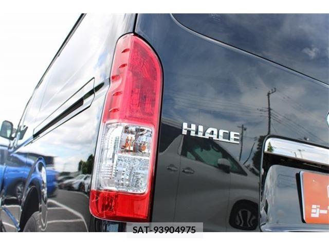 Toyota HIACE VAN 2024-05 8458646-13