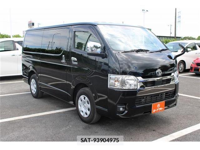 Toyota HIACE VAN 2024-05 8458646-1