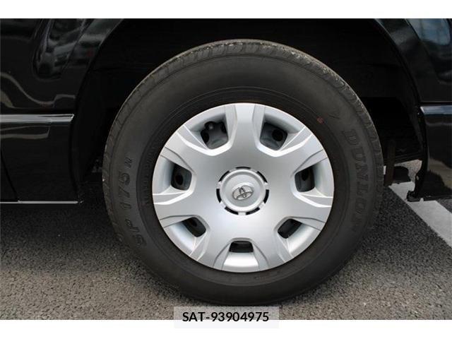 Toyota HIACE VAN 2024-05 8458646-21