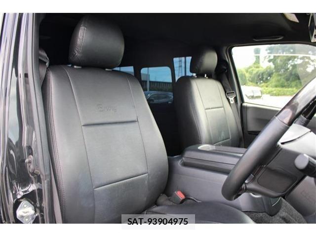 Toyota HIACE VAN 2024-05 8458646-28