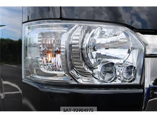 Toyota HIACE VAN 2024-05 8458646-5
