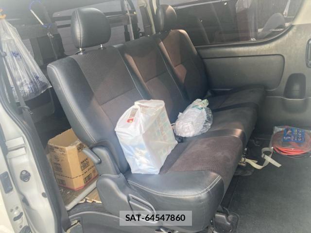 Toyota HIACE VAN 2017-02 8486194-12