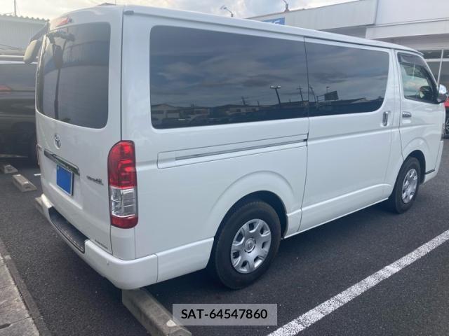 Toyota HIACE VAN 2017-02 8486194-3