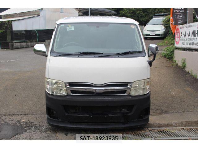 Toyota HIACE VAN 2010-04 8527869-1