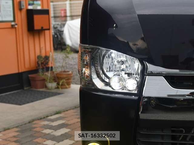 Toyota HIACE VAN 2016-06 8527864-9