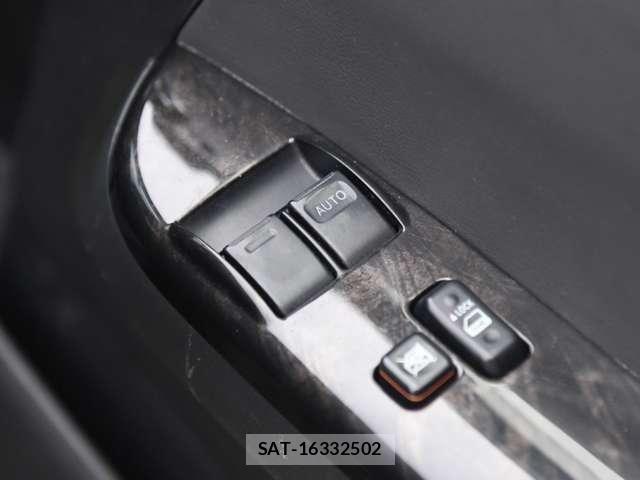 Toyota HIACE VAN 2016-06 8527864-20