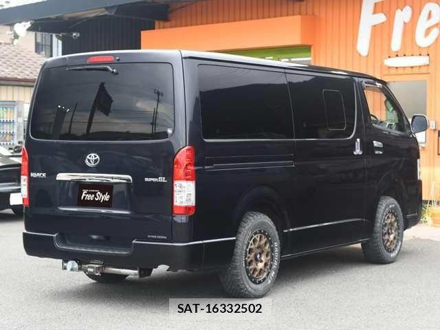 Toyota HIACE VAN 2016-06 8527864-4