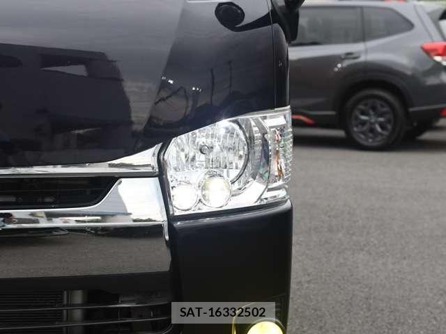 Toyota HIACE VAN 2016-06 8527864-8