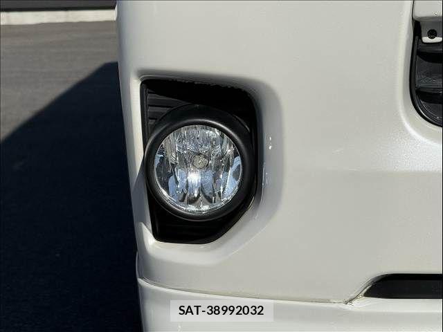 Toyota HIACE VAN 2014-11 8527867-25