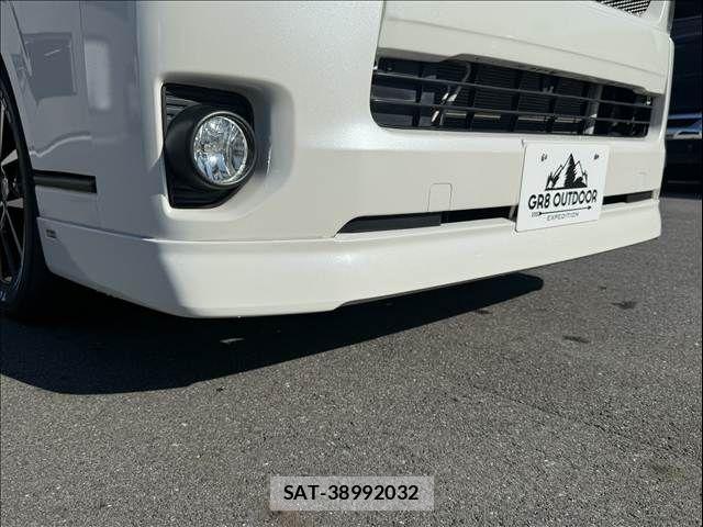 Toyota HIACE VAN 2014-11 8527867-28