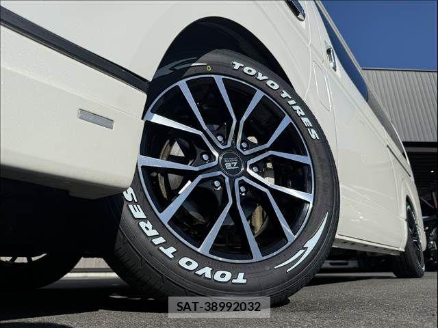 Toyota HIACE VAN 2014-11 8527867-5