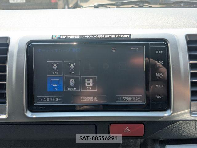 Toyota HIACE VAN 2016-05 8527870-22