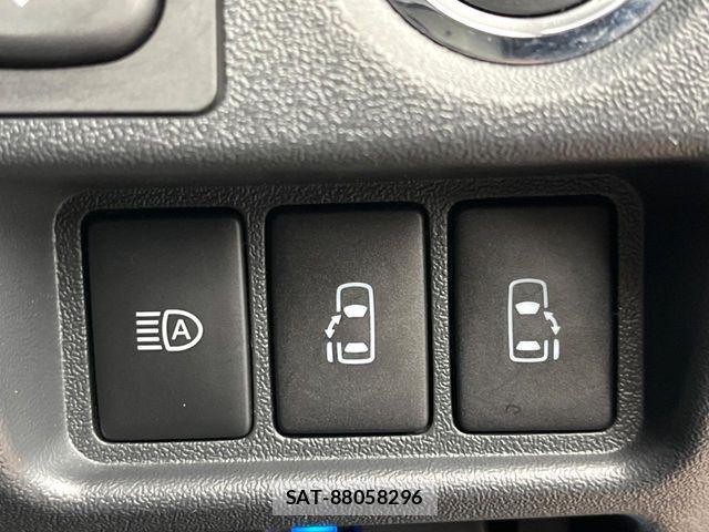 Toyota HIACE VAN 2025-05 8527827-6
