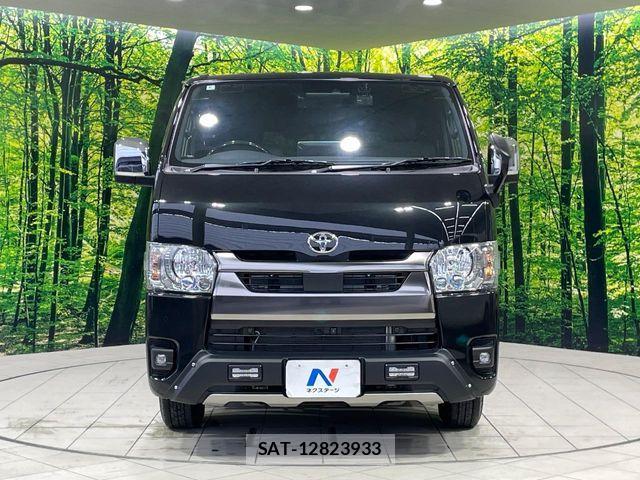 Toyota HIACE VAN 2025-06 8527837-13