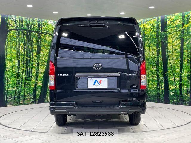 Toyota HIACE VAN 2025-06 8527837-14