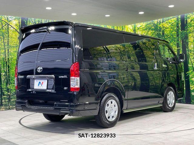 Toyota HIACE VAN 2025-06 8527837-16