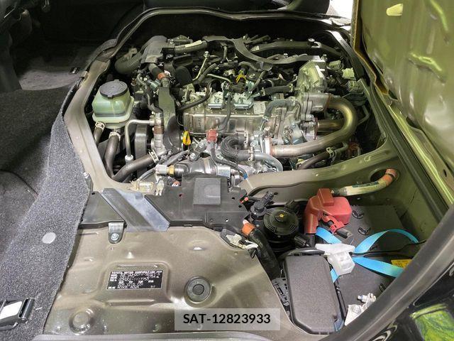 Toyota HIACE VAN 2025-06 8527837-17