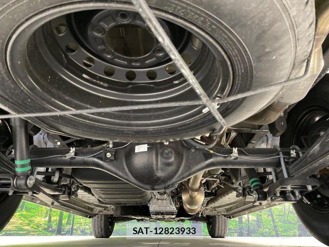 Toyota HIACE VAN 2025-06 8527837-18