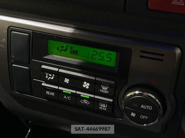 Toyota HIACE VAN 2025-06 8527839-6