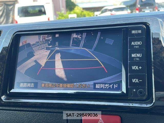 Toyota HIACE VAN 2020-08 8563848-4