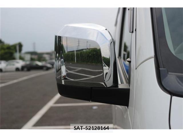 Toyota HIACE VAN 2022-07 8563845-18