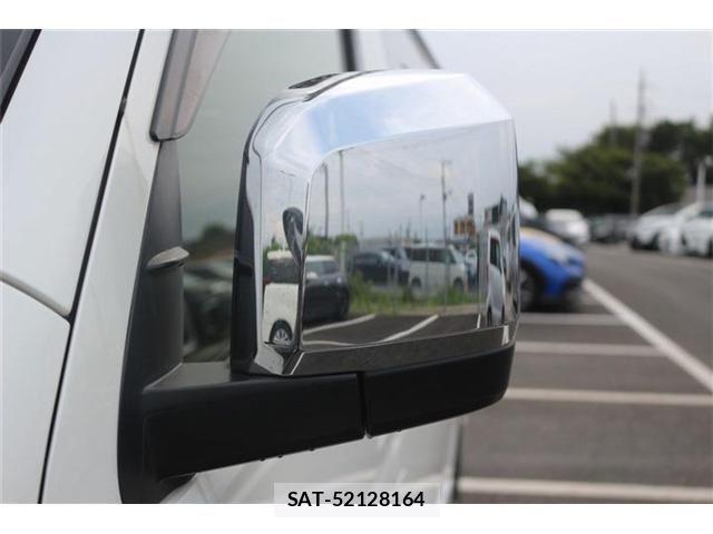 Toyota HIACE VAN 2022-07 8563845-20