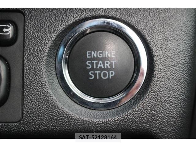 Toyota HIACE VAN 2022-07 8563845-25