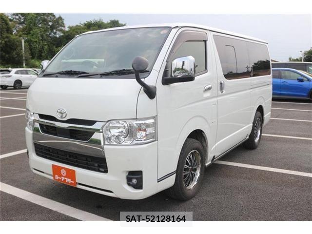 Toyota HIACE VAN 2022-07 8563845-4