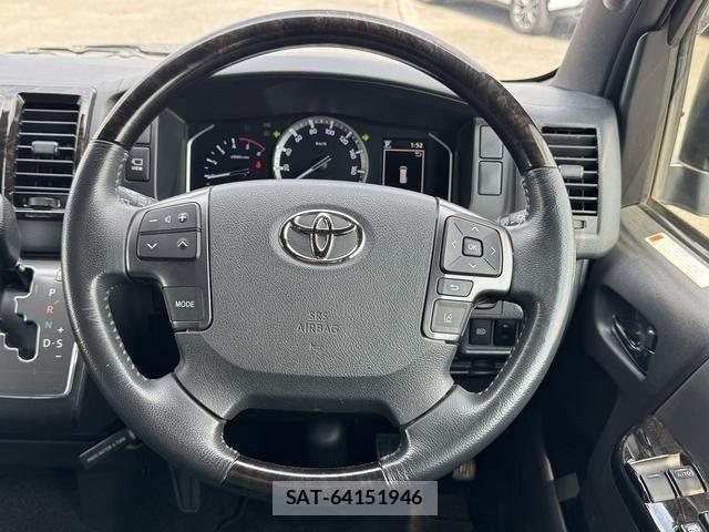 Toyota HIACE VAN 2021-10 8563850-12