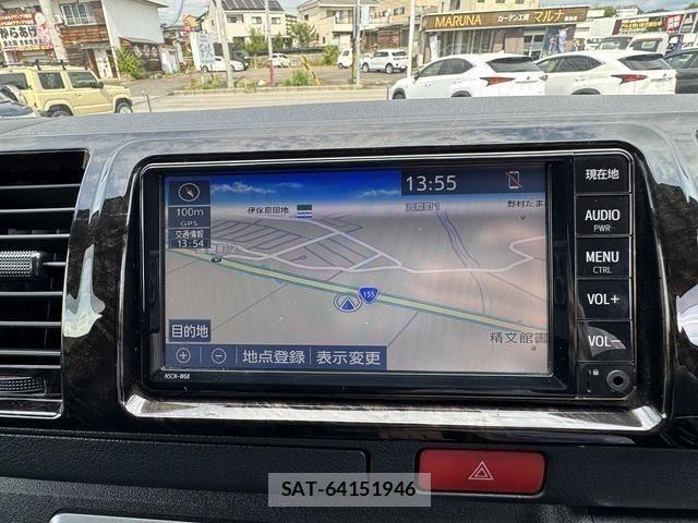 Toyota HIACE VAN 2021-10 8563850-18