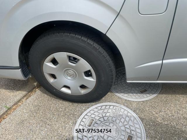 Toyota HIACE VAN 2012-08 8563857-10