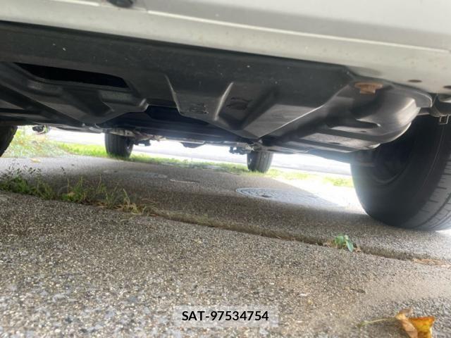 Toyota HIACE VAN 2012-08 8563857-6