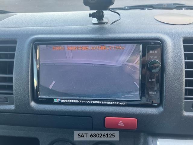 Toyota HIACE VAN 2015-06 8563860-16